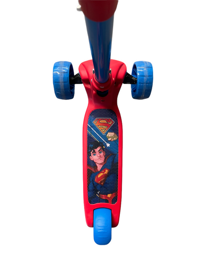 SCOOTER PLEGABLE JUSTICE LEAGUE SUPERMAN