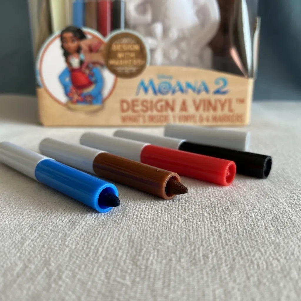 SET DEDIBUJO A VINILO MOANA